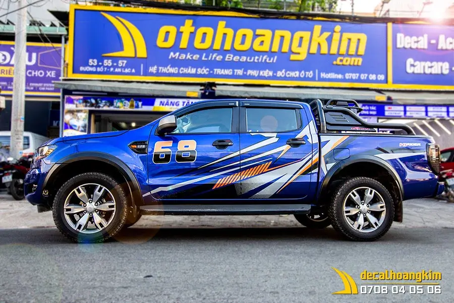 https://otohoangkim-storage.sgp1.cdn.digitaloceanspaces.com/tem-xe-ford-ranger-0-900x900.webp