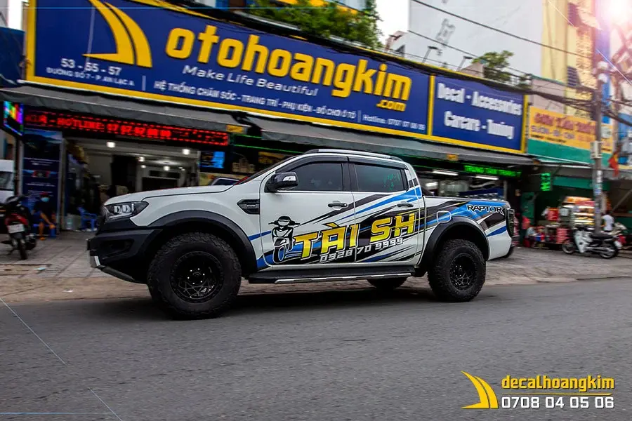 https://otohoangkim-storage.sgp1.cdn.digitaloceanspaces.com/tem-xe-ford-ranger-15-900x900.webp