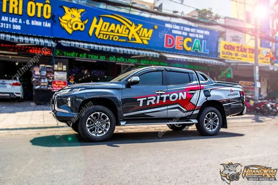 https://otohoangkim-storage.sgp1.cdn.digitaloceanspaces.com/tem-xe-mitsubishi-triton-8-900x900.webp