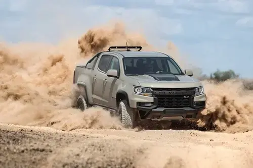 thu-hoi-hang-nghin-ban-tai-chevrolet-colorado-2022-do-loi-ghe-ngoi