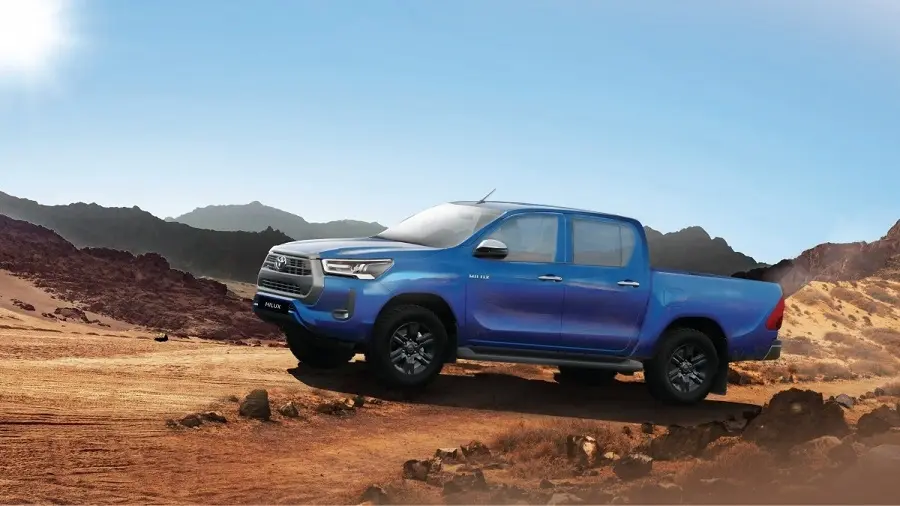 https://otohoangkim-storage.sgp1.cdn.digitaloceanspaces.com/toyota-hilux-2023-so-huu-dong-co-dau-tieu-chuan-euro-5-0-900x900.webp