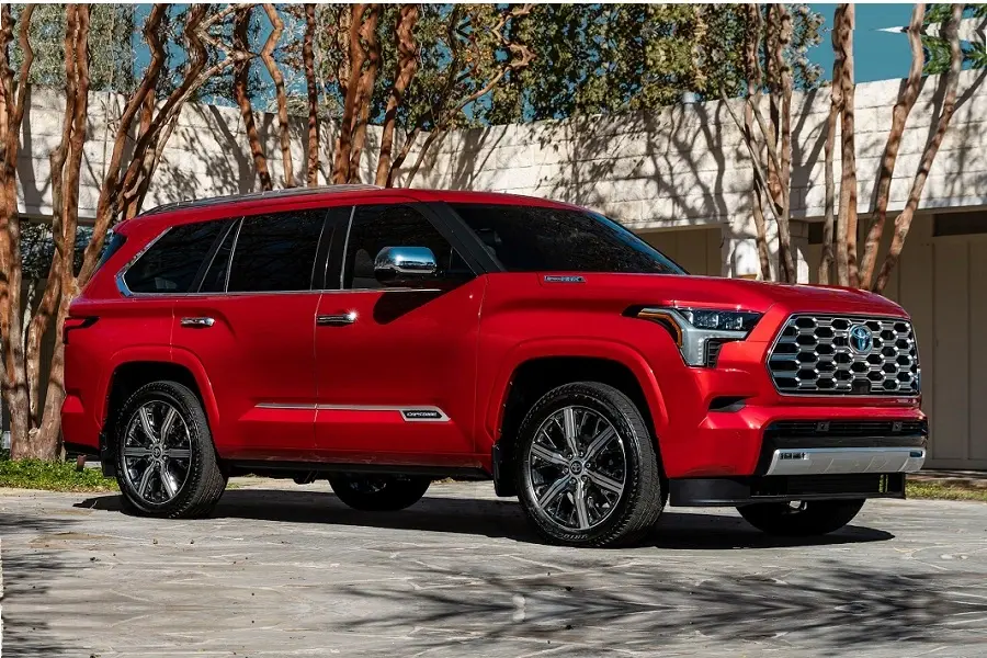 https://otohoangkim-storage.sgp1.cdn.digitaloceanspaces.com/toyota-sequoia-the-he-moi-ra-mat-gia-ban-tu-1-3-ty-dong-0-900x900.webp