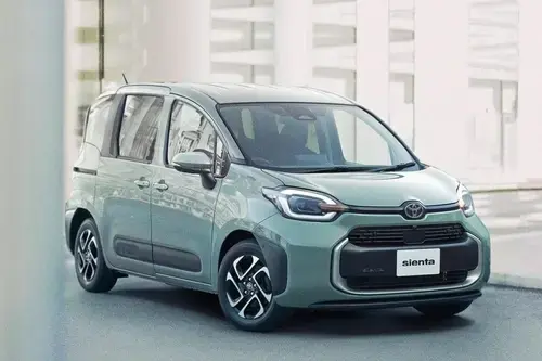 toyota-sienta-mpv-the-he-thu-3-ra-mat