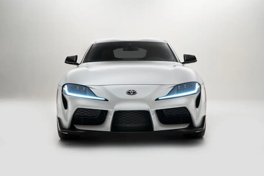 https://otohoangkim-storage.sgp1.cdn.digitaloceanspaces.com/toyota-supra-co-them-tuy-chon-so-san-tu-doi-xe-2023-3-900x900.webp