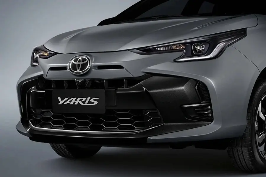 https://otohoangkim-storage.sgp1.cdn.digitaloceanspaces.com/toyota-yaris-facelift-2023-ra-mat-voi-kieu-dang-ham-ho-hon-2-900x900.webp