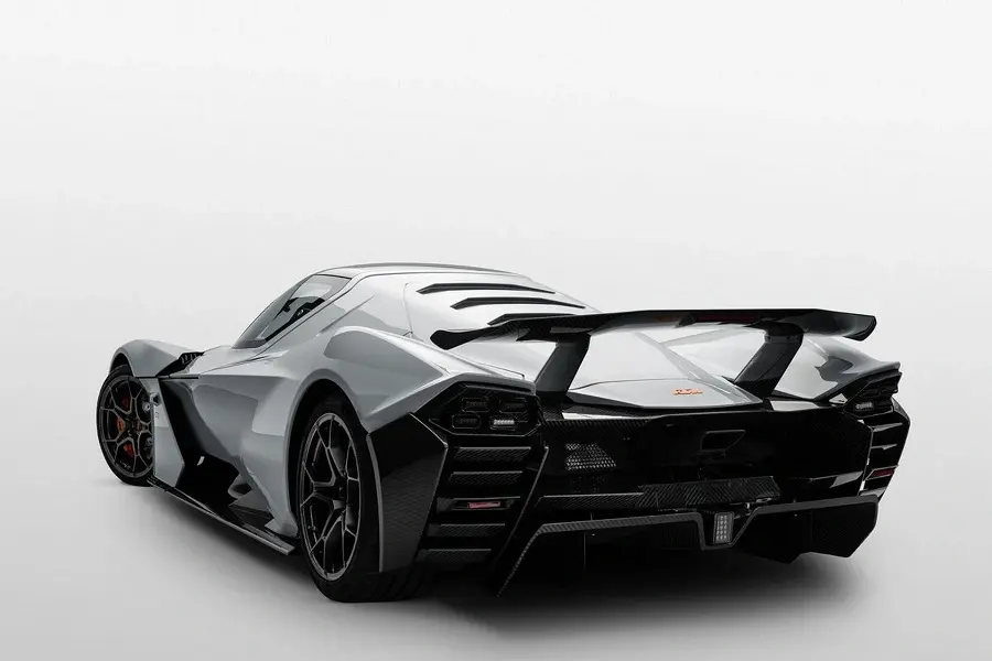 https://otohoangkim-storage.sgp1.cdn.digitaloceanspaces.com/xe-dua-duong-pho-ktm-xbow-gtxr-ra-mat-5-900x900.webp